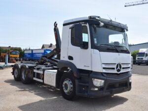 Mercedes Antos 2543