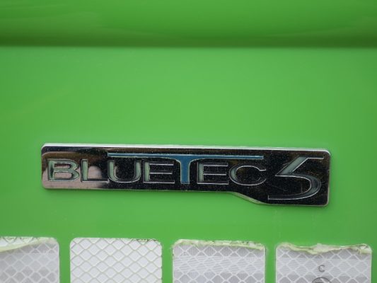 5 (19)